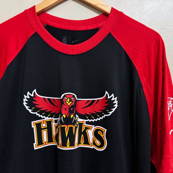 Nike NBA Atlanta Hawks Throwback Team Issue Player Pregame Shirt Mens NEW - Picture 2 of 11